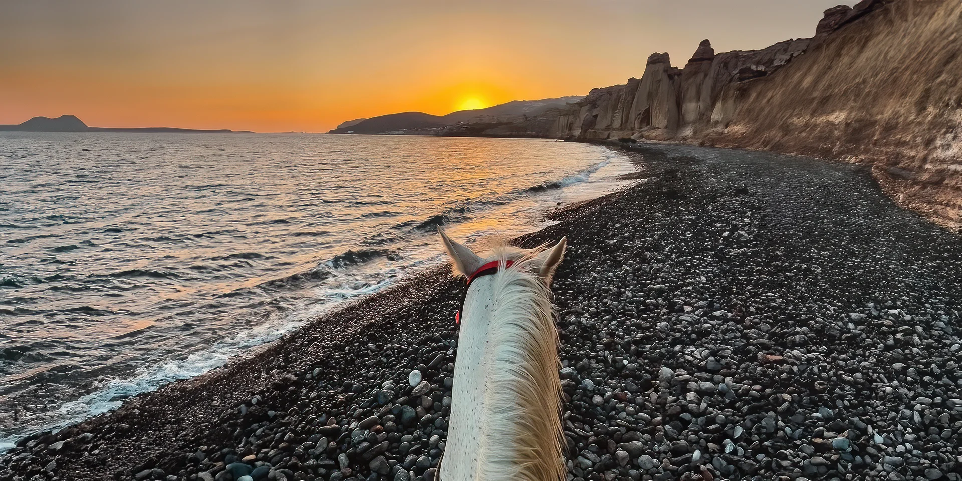 Experience horse Riding_Santorini_Akrotiri