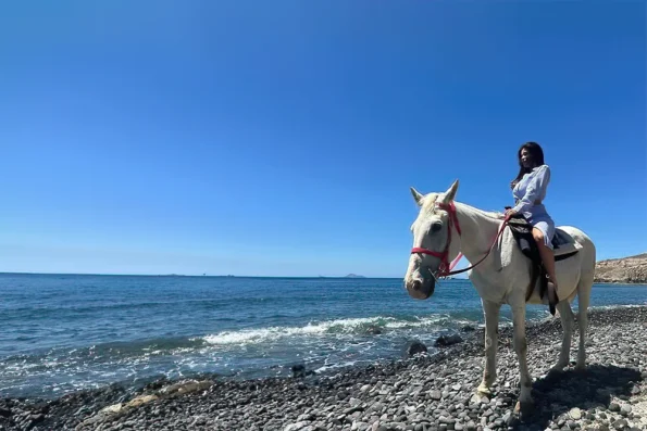 Experience horse Riding_Santorini_Akrotiri